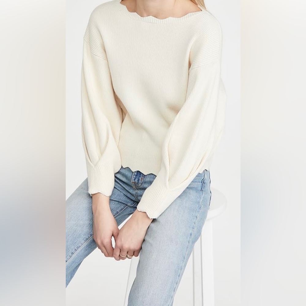 NWOT Line & Dot Harper Scallop Sweater Size M